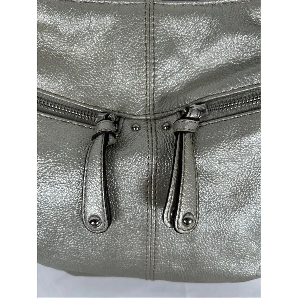 Tignanello Leather Metallic Silver Hobo Bag with Matching Wallet And Keyring
